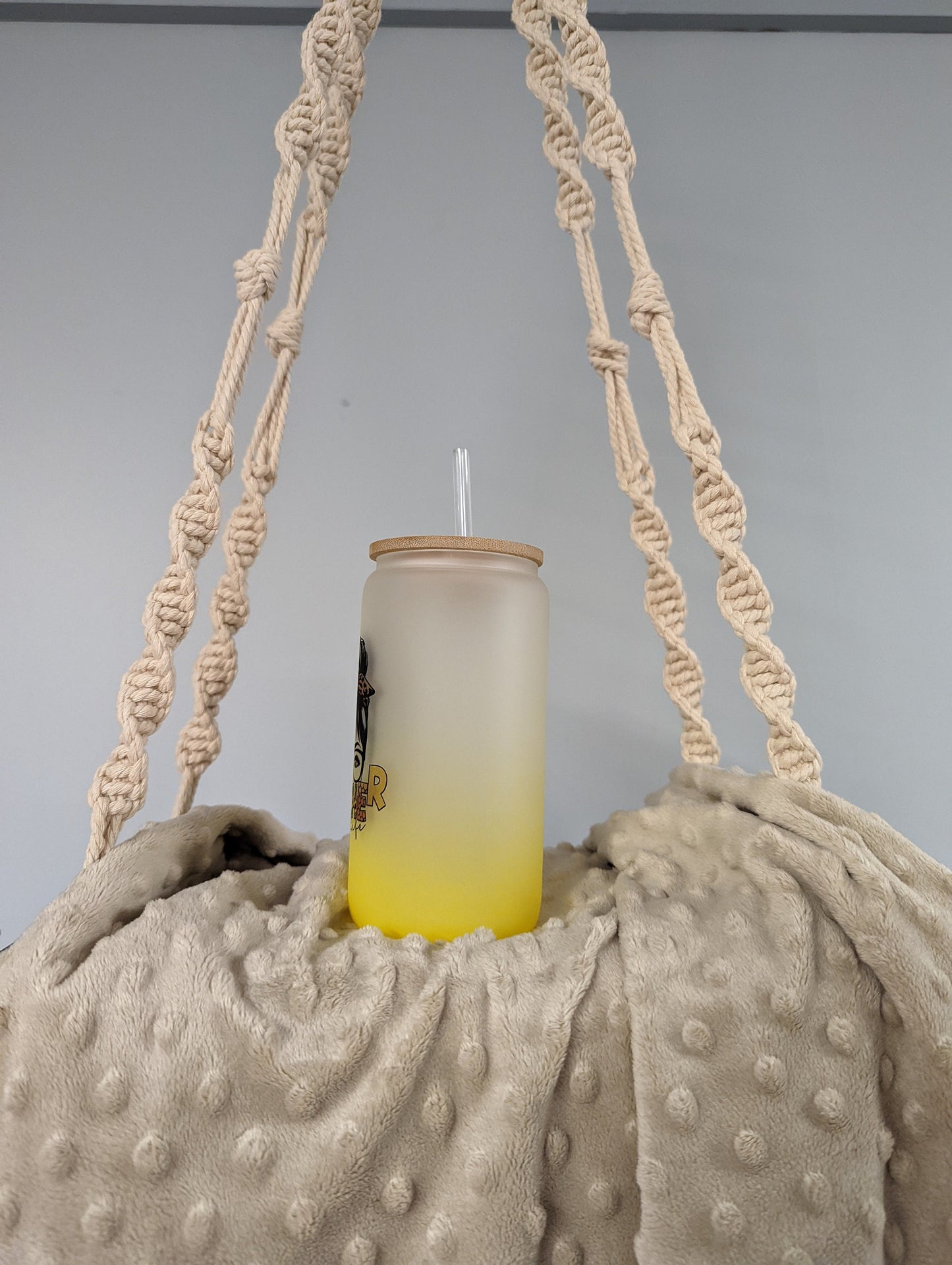 Yellow Ombré Teacher Life Frosted Glass Can – 16oz