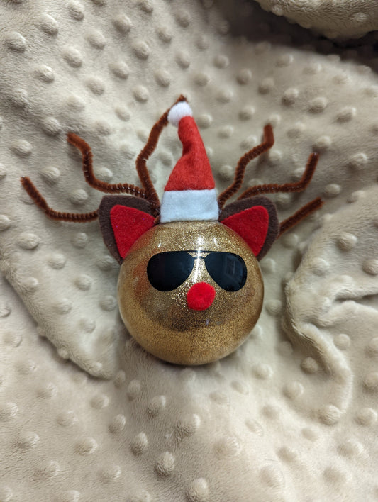 GLASS Reindeer Ornament