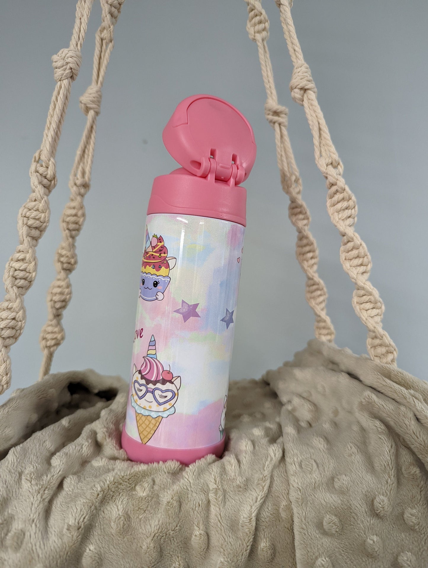 Personalized Kids Pop-Top Tumbler – Unicorn Cake Design with Straw Lid