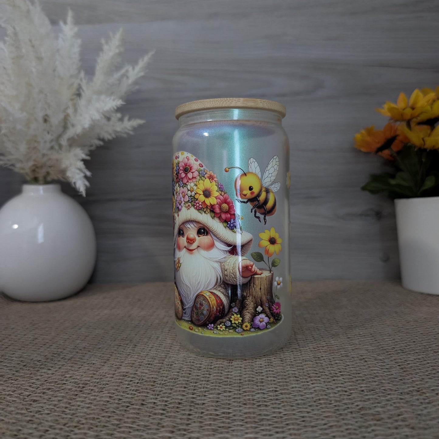 Spring Gnome 16oz Frosted Glass Can